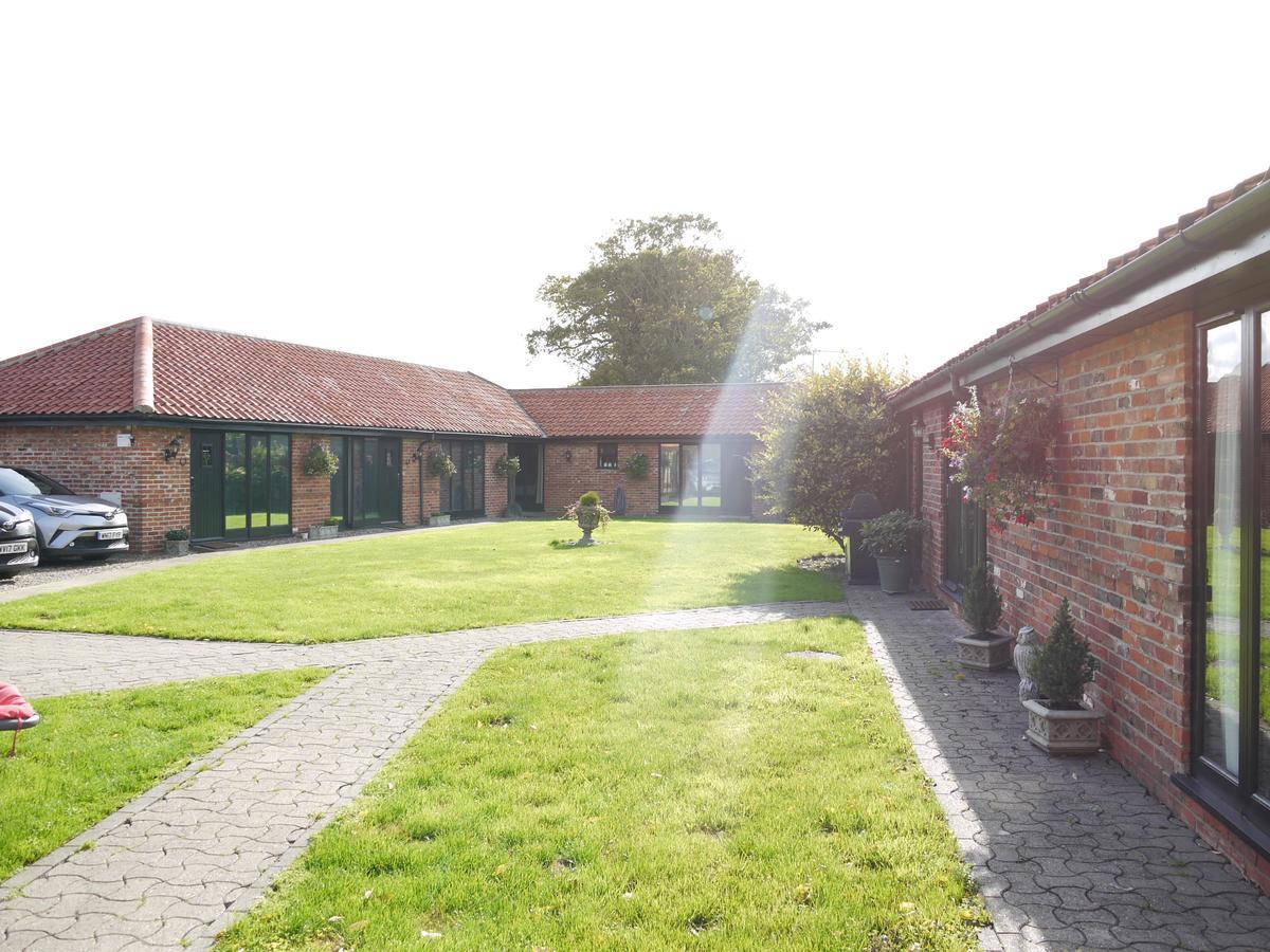 Barn Owl Lodge Lowestoft Exterior photo